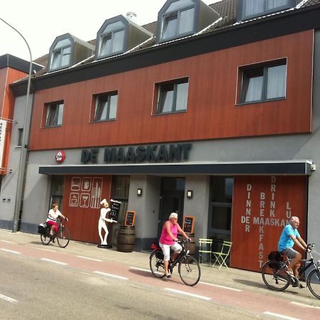 Hotel De Maaskant Maaseik Eksteriør billede
